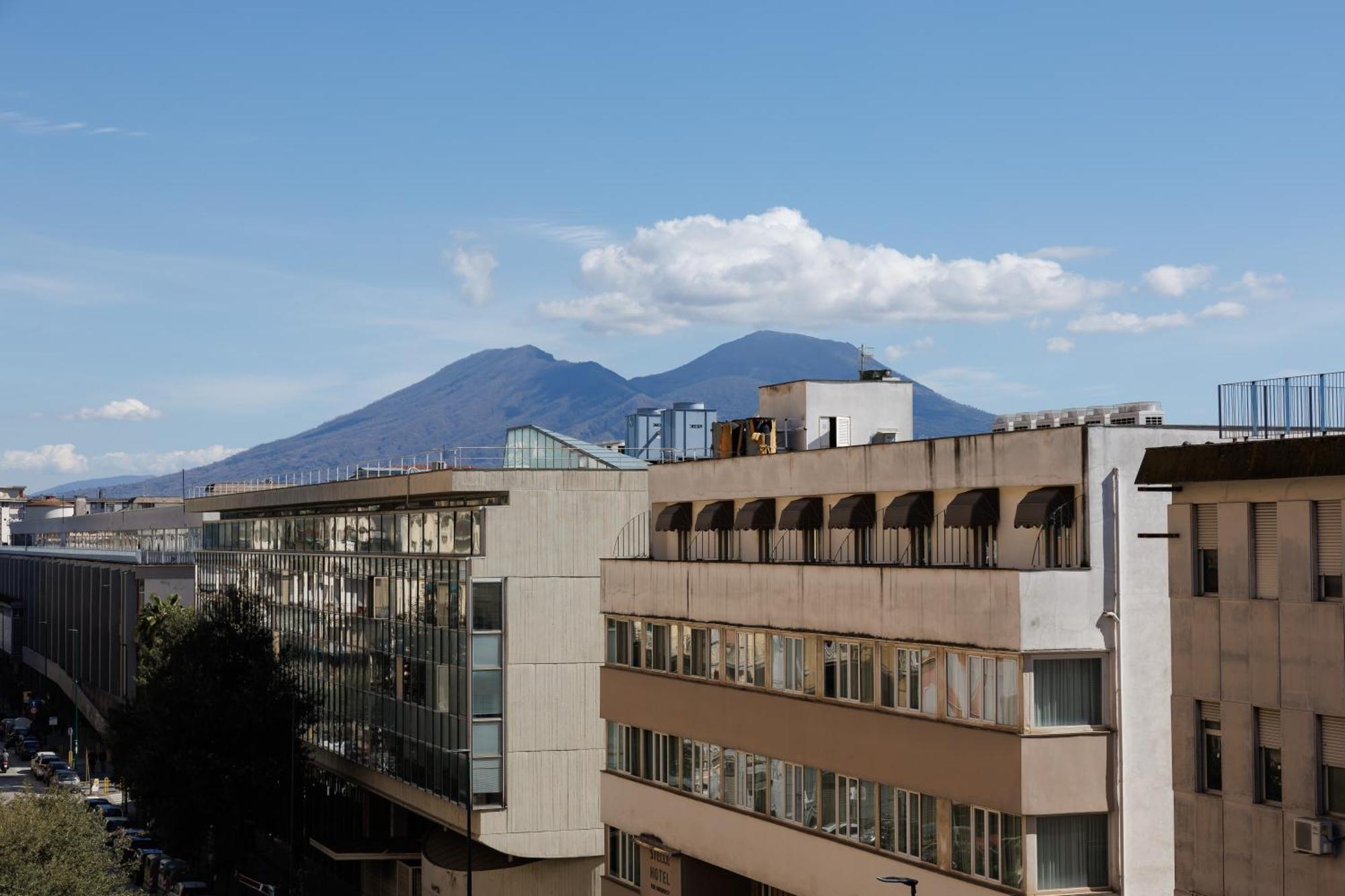 Le Stanze Di Napoli Hotel Buitenkant foto